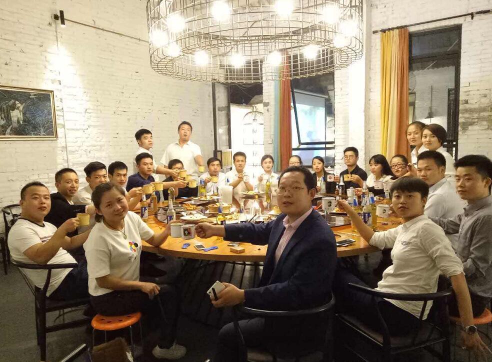 西安鍋爐供暖公司團隊展示